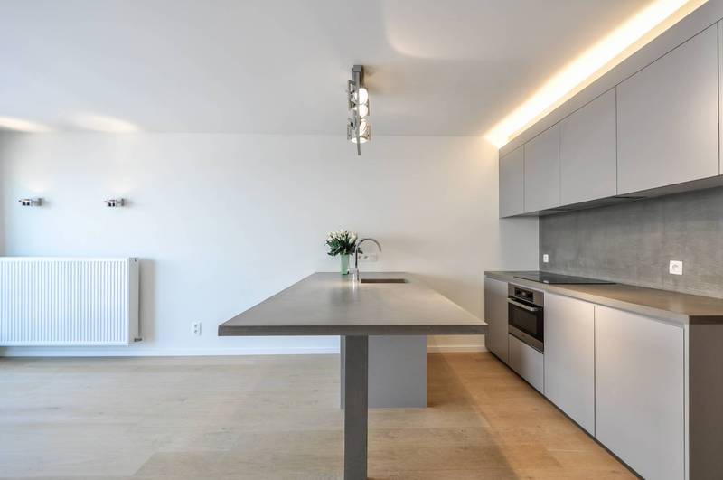 VERHUUR  Appartement 2 SLPK Knokke-Heist -Lichttorenplein / zeezicht