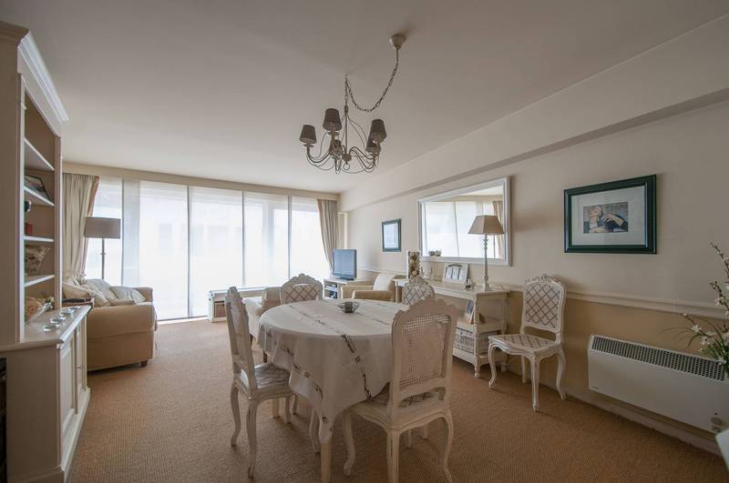 VERKOOP  Appartement 2 SLPK Knokke-Zoute - Zijdelings zeezicht / A. Bréartstraat / zonnig terras