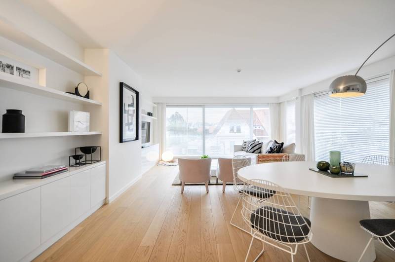 VERKOOP  Appartement 3 SLPK Knokke-Zoute -Hoekappartement op Kustlaan / tegenover MINIGOLF