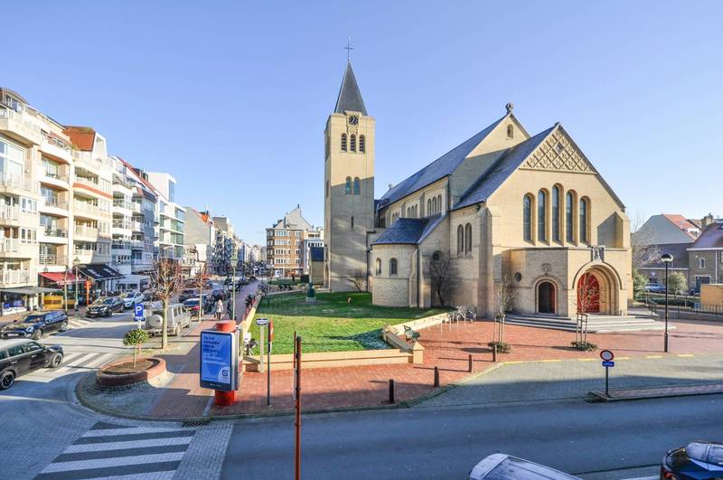 VERKOOP  Appartement 2 SLPK Knokke-Heist -Hoekappartement - Dumortierlaan / Heilig-Hartkerk