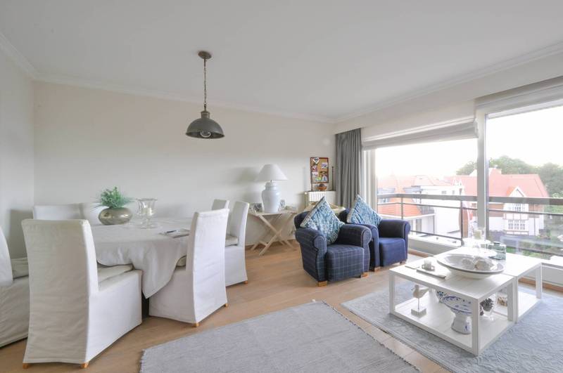 VERHUUR  Appartement 3 SLPK Knokke-Zoute -Kustlaan / vlakbij Albertplein