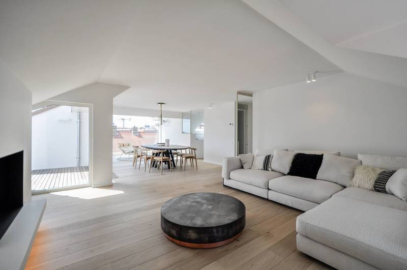 VERKOOP  Appartement 4 SLPK Knokke-Zoute -EXCLUSIEF: TOPRENOVATIE in hartje Zoute