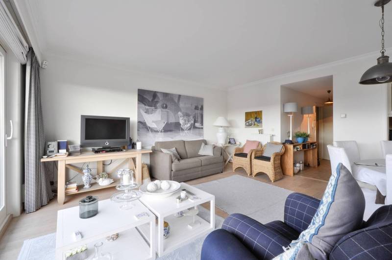 VERHUUR  Appartement 3 SLPK Knokke-Zoute -Kustlaan / vlakbij Albertplein
