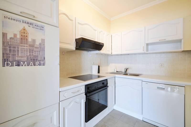 VERHUUR  Appartement 2 SLPK Knokke-Heist -Zeedijk / vlakbij Lichttorenplein