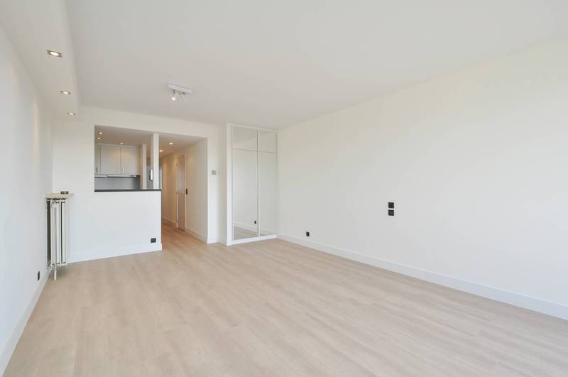 VERHUUR  Appartement 1 SLPK Knokke-Zoute -aan Albertplein