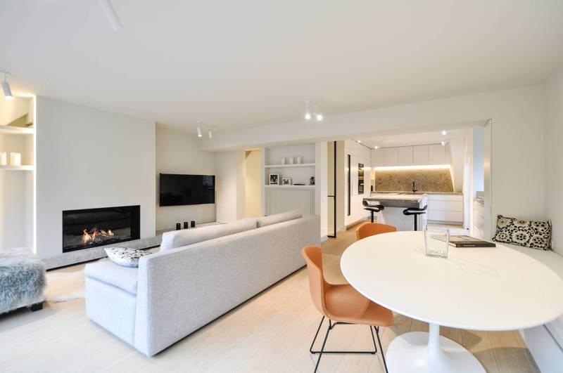 VERKOOP  Appartement 2 SLPK Knokke-Zoute -Tijdloze renovatie op TOPNIVEAU!!