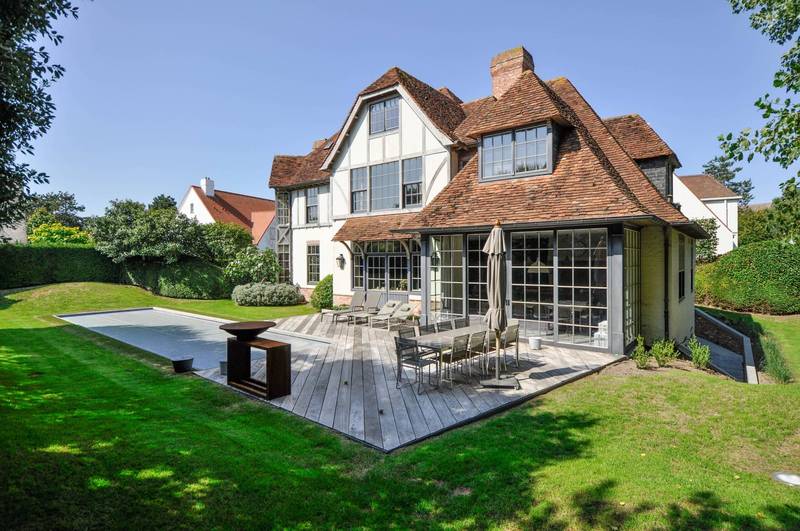 VERHUUR Villa Knokke-Zoute - Uitzonderlijke villa in hartje Zoute, met een absolute TOP afwerking