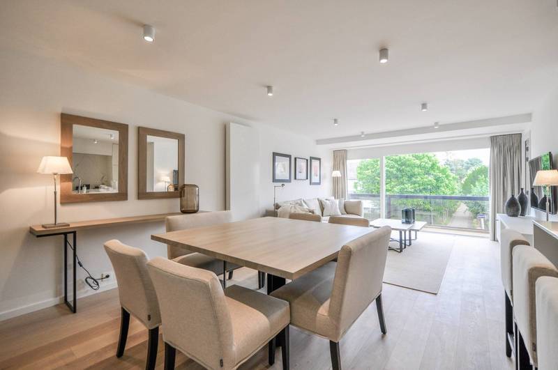 VERKOOP  Appartement 3 SLPK Knokke-Heist -Tijdloze renovatie / vlakbij Zoutelaan