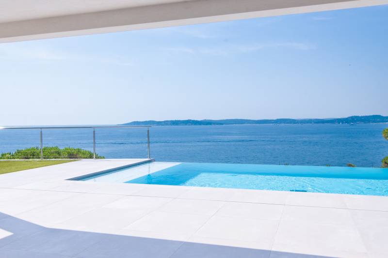 VERKOOP Villa 3 SLPK SAINTE-MAXIME - Panoramisch zeezicht