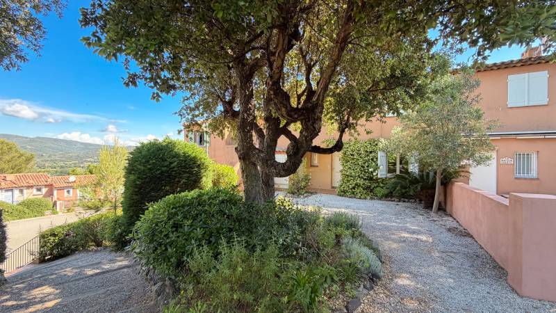 VERKOOP Appartement 2 SLPK Cogolin - Tuinappartement met zeezicht