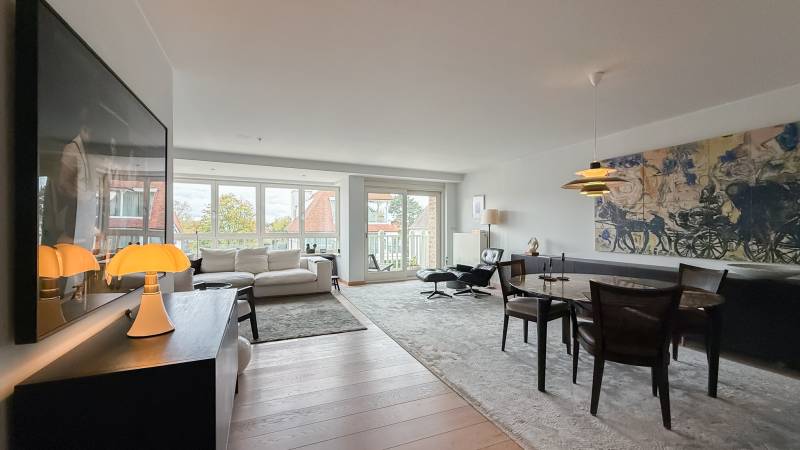 VERHUUR  Appartement 2 SLPK Knokke-Zoute - Kustlaan / ongemeubileerd / Zoute-stijl