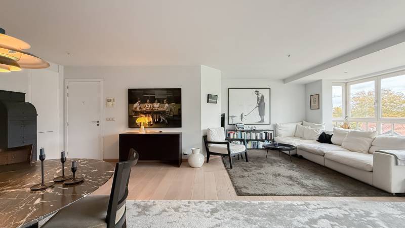 VERHUUR  Appartement 2 SLPK Knokke-Zoute - Kustlaan / ongemeubileerd / Zoute-stijl