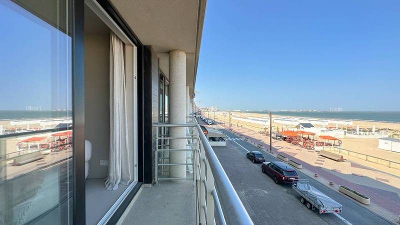 VERKOOP Appartement 3 SLPK Knokke-Heist -  Zeedijk Albertstrand / aan Casino