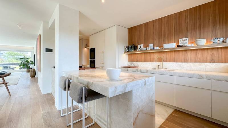 VERKOOP  Appartement 4+ SLPK Knokke-Zoute -  Hoekappartement met tuin op wandeldijk / TOP afwerking!