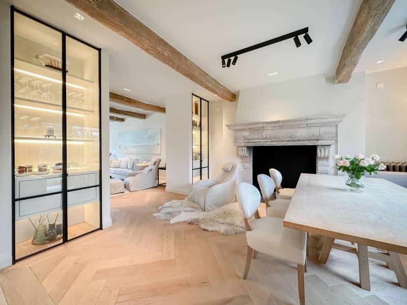 Villa te Knokke-Zoute met prachtige, authentieke gashaard