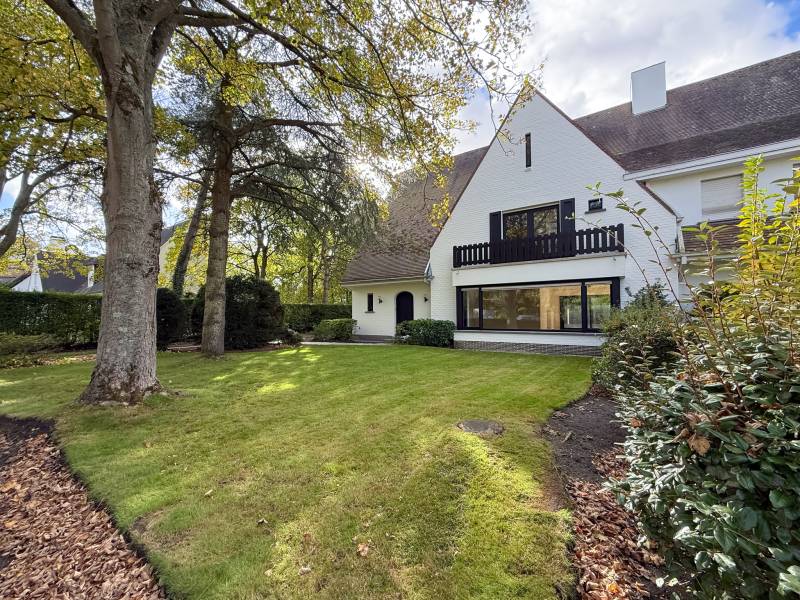 VERHUUR  VILLA 4 SLPK Knokke-Zoute -  Koppelvilla vlakbij het Oosthoekplein