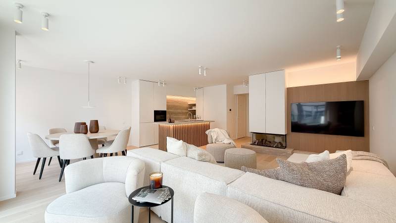 VERHUUR Appartement 3 SLPK Knokke-Zoute - Zijstraat ZEEDIJK / Garage inclusief!!