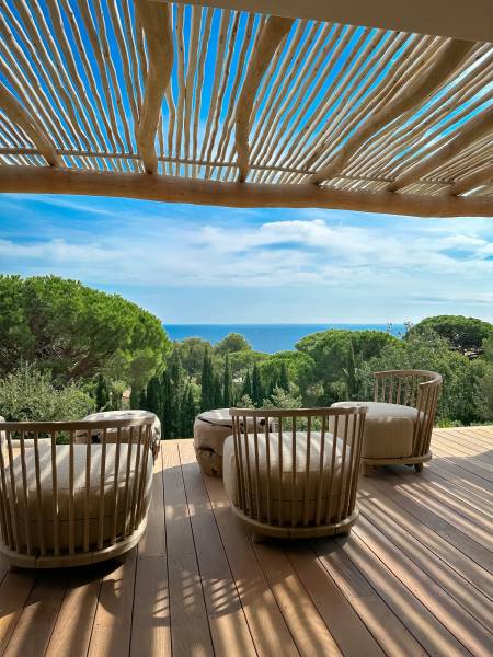 VERKOOP VILLA 4 SLPK - RAMATUELLE / Nieuwbouwvilla / l'Escalet