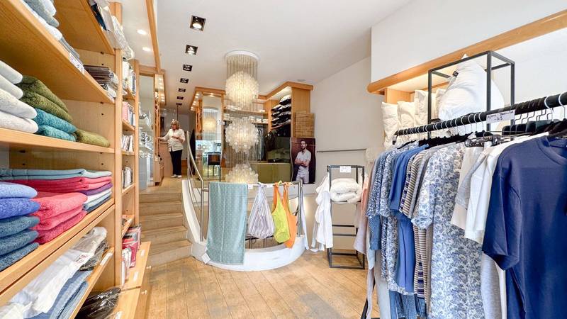 VERHUUR commercieel pand Knokke-Zoute -  Kustlaan / tussen Albertplein en Driehoeksplein