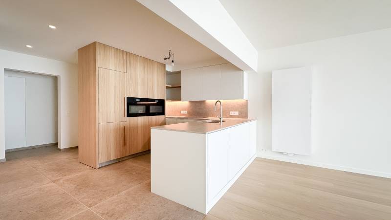 VERHUUR Appartement 1 SLPK Knokke-Zoute - Zeedijk / vlakbij het Albertplein