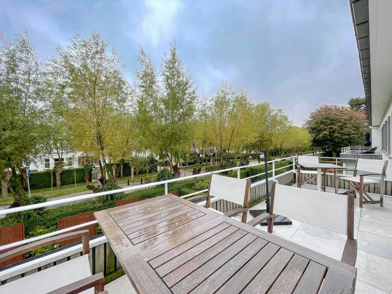 VERHUUR  Appartement 3 SLPK Knokke-Zoute - Hoekappartement aan Dominicanenkerkje