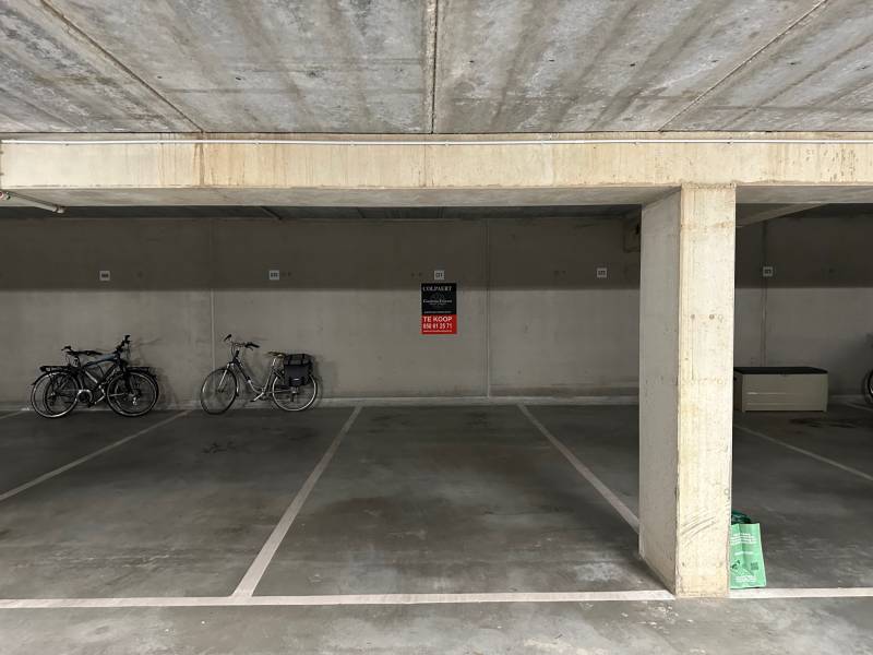 VERKOOP Garage Knokke-Heist -  Staanplaats Res. 