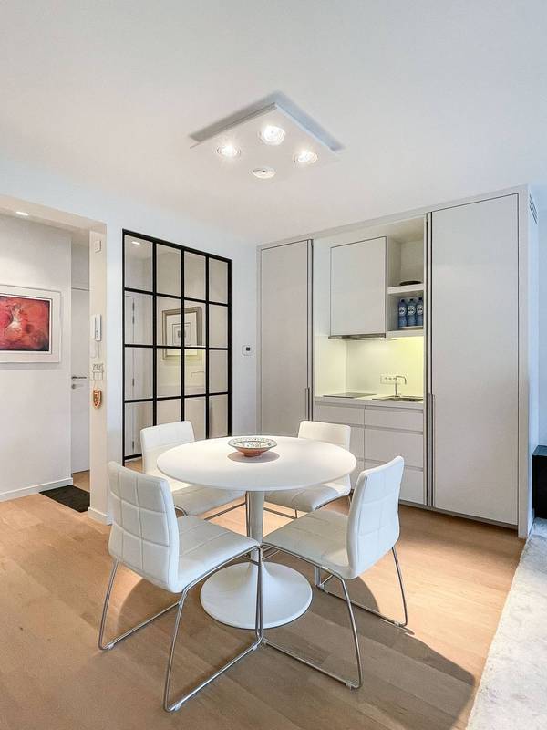 VERHUUR  Appartement Knokke-Zoute -  Gemeubelde STUDIO / centrum Zoute