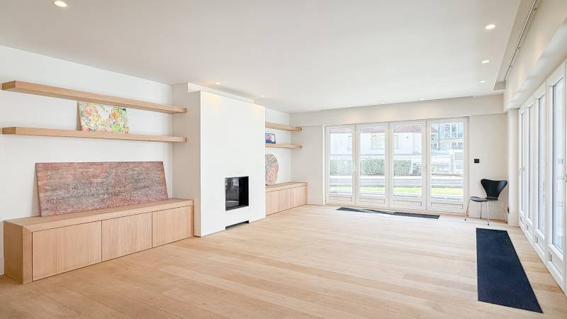 VERKOOP  Appartement 2 SLPK Knokke-Zoute - HOEKAPPARTEMENT / Villaresidentie 