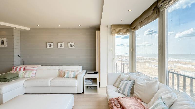 VERKOOP Appartement 3 SLPK Knokke-Zoute - Zeedijk / Frontaal zeezicht / tss. Albertplein en River Woods