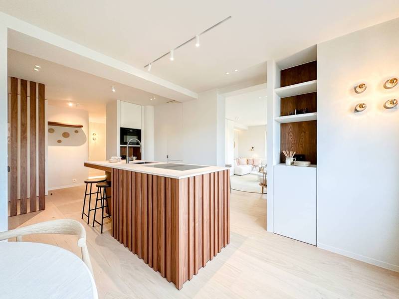 VERKOOP Appartement 4 SLPK Knokke-Heist - Tijdloze renovatie / zicht op het Zegemeer