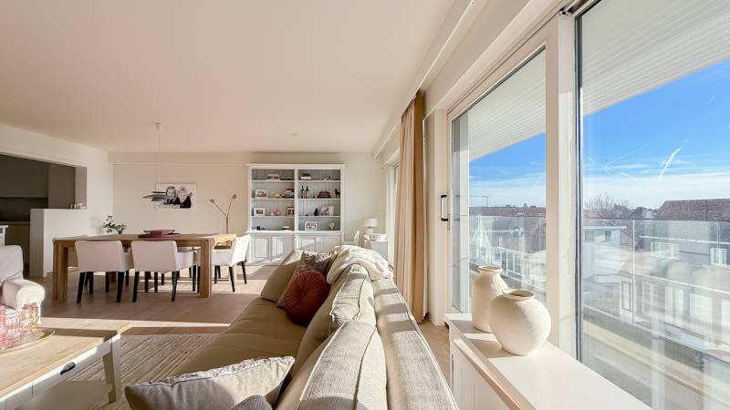 VERKOOP Appartement 3 SLPK Knokke-Zoute - Topligging op Kustlaan - uitzonderlijke gevelbreedte