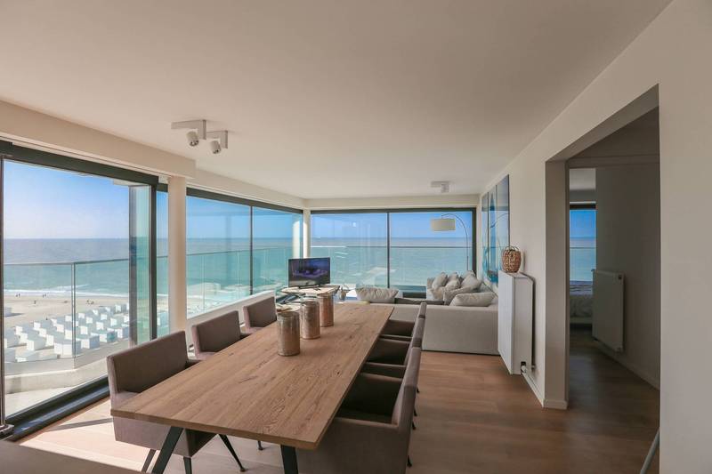 VERKOOP  Appartement 3 SLPK Knokke-Heist - Hoekappartement / Res. Cambridge / Zeedijk-Van Bunnenplein