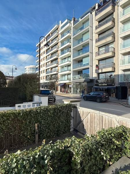VERKOOP Appartement 3 SLPK Knokke-Zoute - Topligging op Kustlaan - uitzonderlijke gevelbreedte