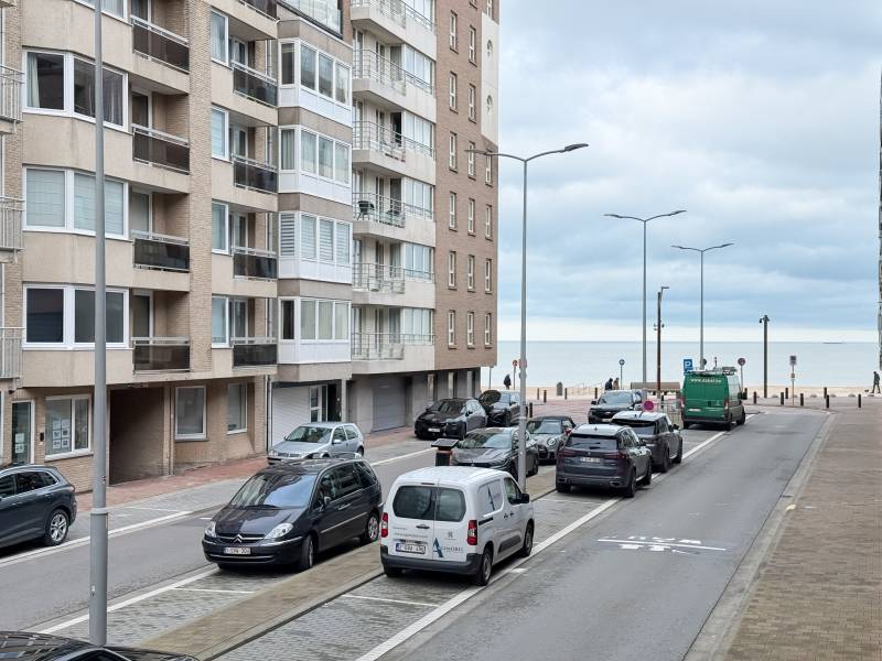 VERKOOP Appartement  2 SLPK Knokke-Heist - Zijdelings zeezicht / Parmentierlaan