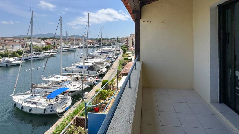 VERKOOP Appartement 1 SLPK Port-Grimaud - Panoramisch uitzicht over de ligplaatsen