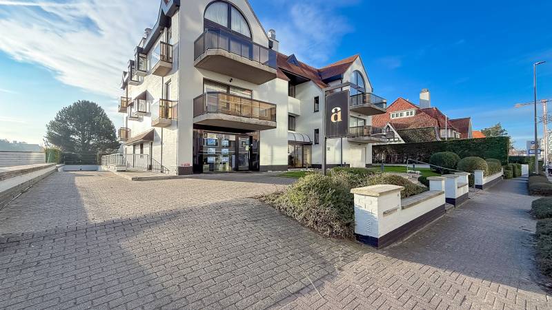 VERHUUR GARAGE Knokke-Zoute - Kustlaan / aan Minigolf