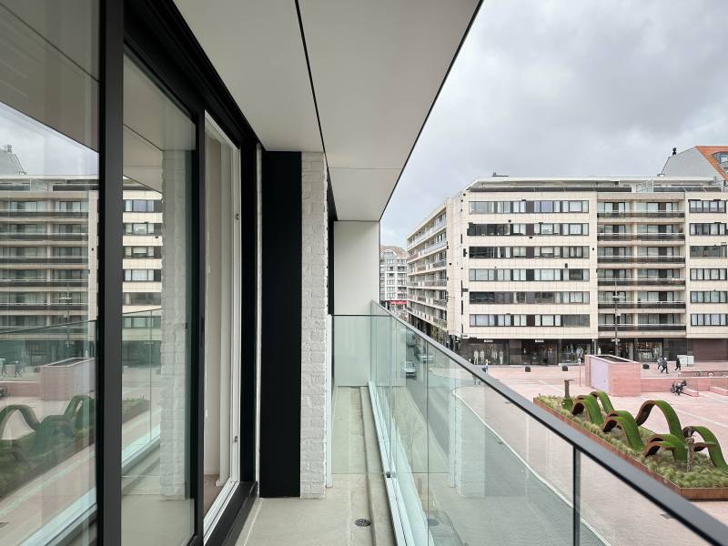 VERKOOP APPARTEMENT 3 SLPK Knokke-Zoute - Kustlaan / ZEEZICHT / aan Lichttorenplein