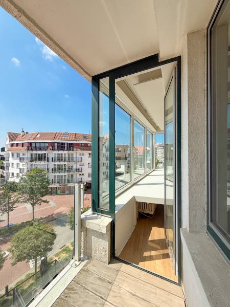 VERHUUR  Appartement 2 SLPK Knokke-Zoute - aan Albertplein / Kustlaan