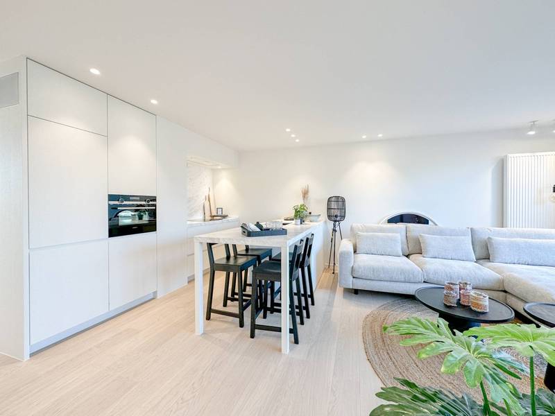 VERKOOP  Appartement 2 SLPK Knokke-Heist -Grote terrassen / Dumortierlaan