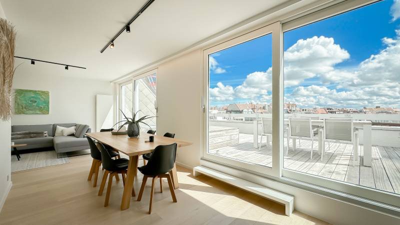 VERKOOP APPARTEMENT 2 SLPK Knokke-Heist - PENTHOUSE / 2 zonneterrassen / CASINO