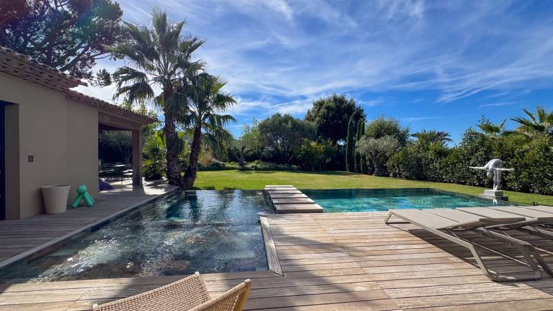 VERKOOP  VILLA 5 SLPK SAINT-TROPEZ - Privé beveiligd domein