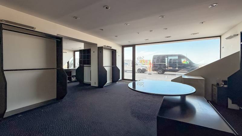 VERHUUR  commercieel pand Knokke-Zoute - Zeedijk / aan het Albertplein