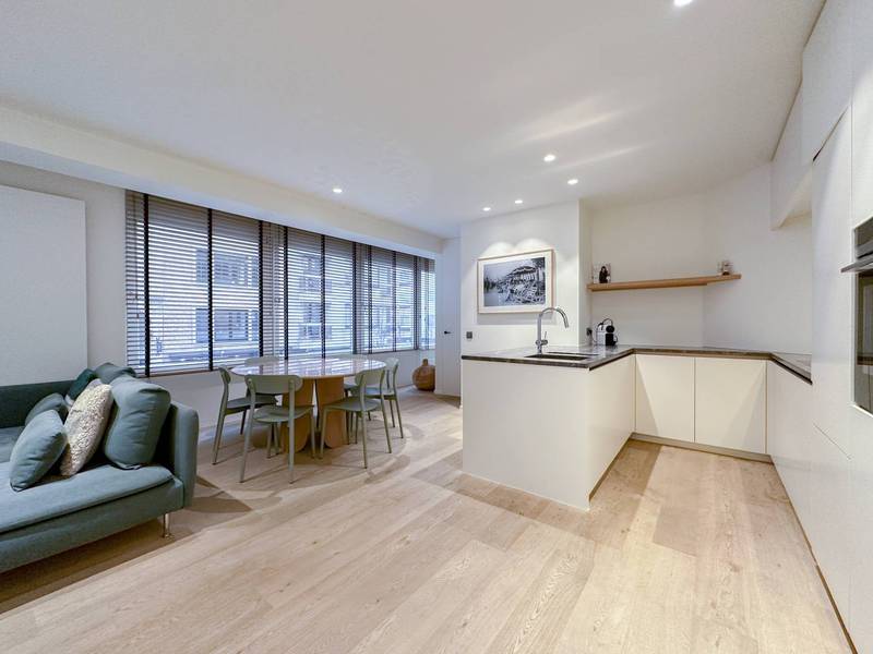 VERKOOP  Appartement 2 SLPK Knokke-Zoute - Uitzonderlijke gevelbreedte / Kustlaan