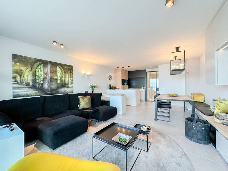 VERKOOP Appartement 3 SLPK Knokke-Zoute - Zeedijk / Frontaal zeezicht / garage mogelijk!