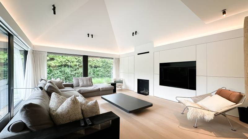 VERKOOP Villa 5 SLPK Knokke-Heist - Alleenstaande villa met zwembad / rustige villawijk