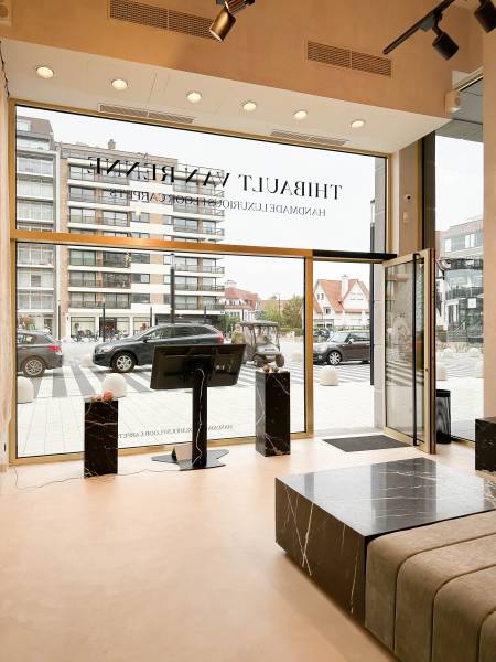 VERHUUR Handelspand Knokke-Zoute - AAA-ligging / Albertplein