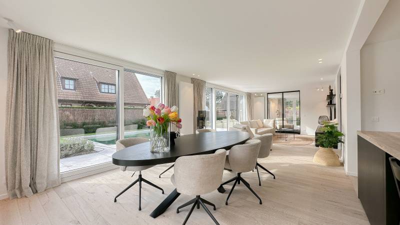 VERKOOP Villa 4 SLPK Knokke-Heist -  Alleenstaande villa met zwembad