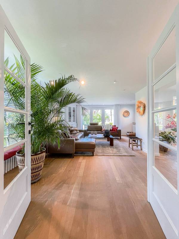 VERHUUR Villa 3 SLPK Knokke-Zoute -Alleenstaande, gemeubileerde villa in de paadjes