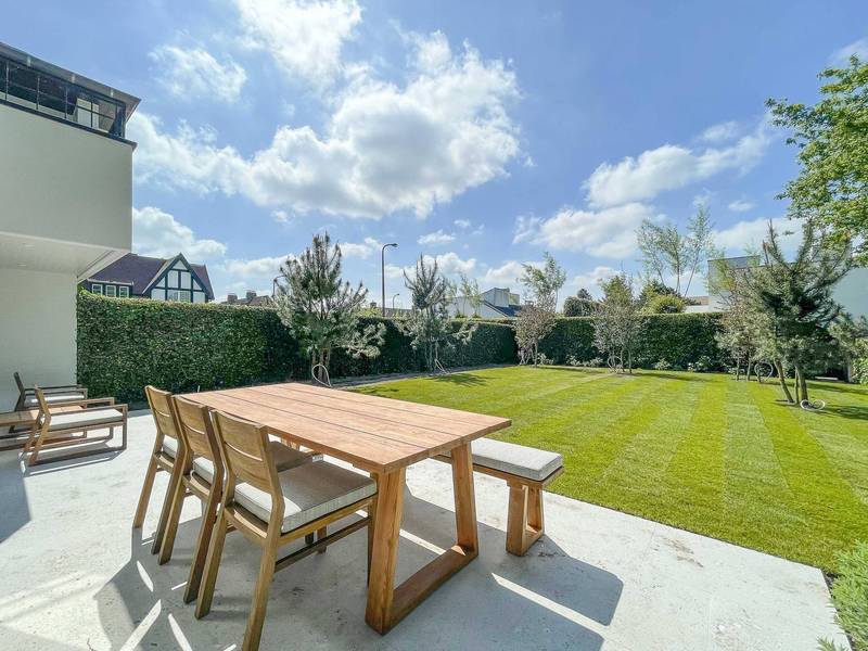 VERKOOP Villa 4 SLPK Knokke-Zoute - Koppelvilla nabij Boslaan / uitzonderlijke afwerking