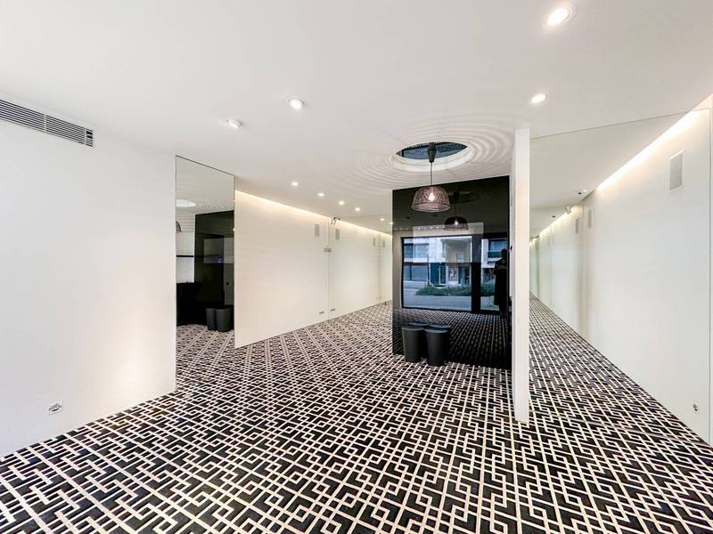 VERHUUR commercieel pand Knokke-Zoute - Kustlaan / tegenover Minigolf